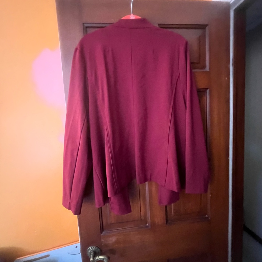 Eloquii Women's Deep/Wine Red Blazer-size 24w - Picture 6 of 6
